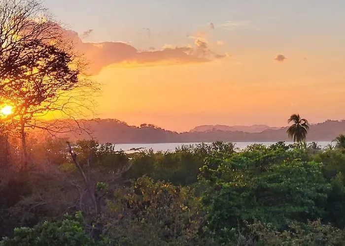 La Puesta Del Sol