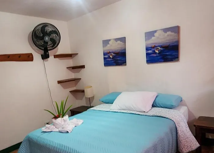 Couette-café La Puesta Del Sol 3*