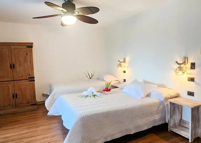 La Puesta Del Sol Couette-café 3*